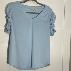 Green Envelope Light Blue V-Neck Ribbed Blouse
